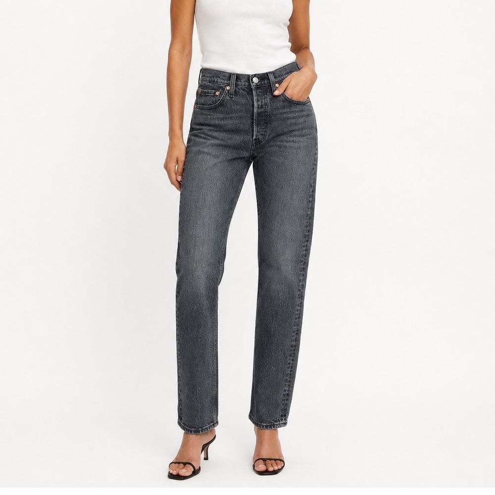Levi's 501 Jeans Women's 26 Gray Wash Straight Leg Denim Casual Classic Retro